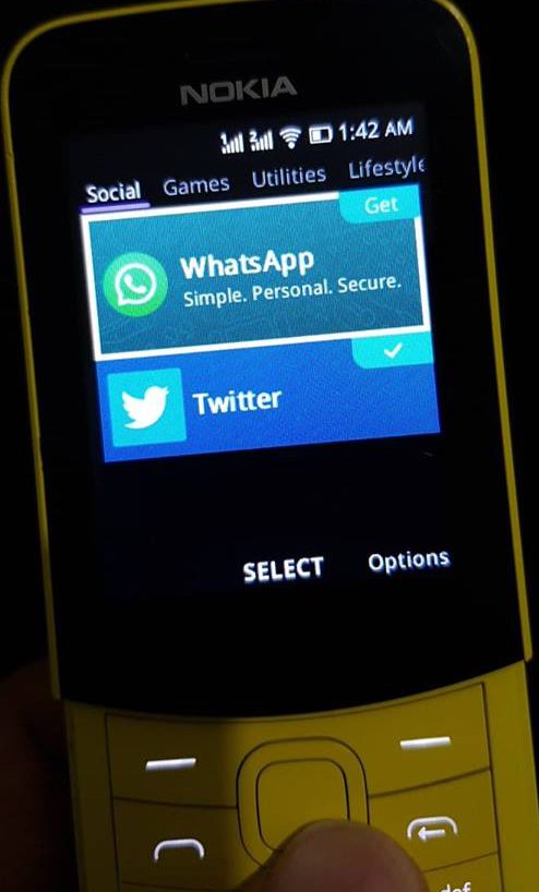 WhatsApp su Nokia 8110 4G